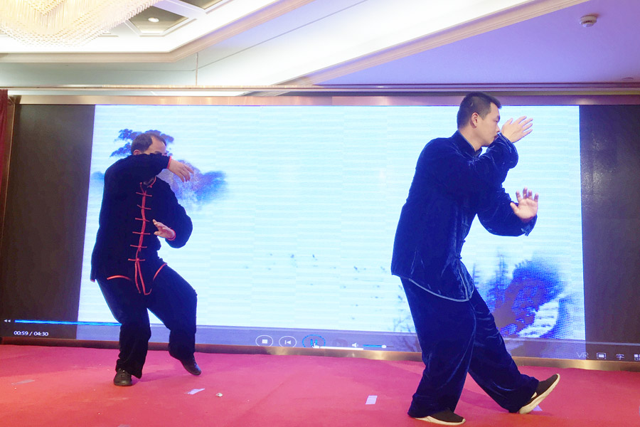 贏戰(zhàn)豬年、共創(chuàng)輝煌--山美股份隆重舉行2018年度表彰大會(huì)暨2019迎新年會(huì)