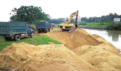 20億噸砂蘊(yùn)藏量，為何還“有錢(qián)無(wú)貨、一砂難求”？?