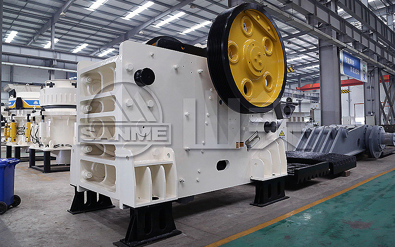 900*1200鄂式破碎機(jī)多少錢(qián)一臺(tái)？產(chǎn)量如何？