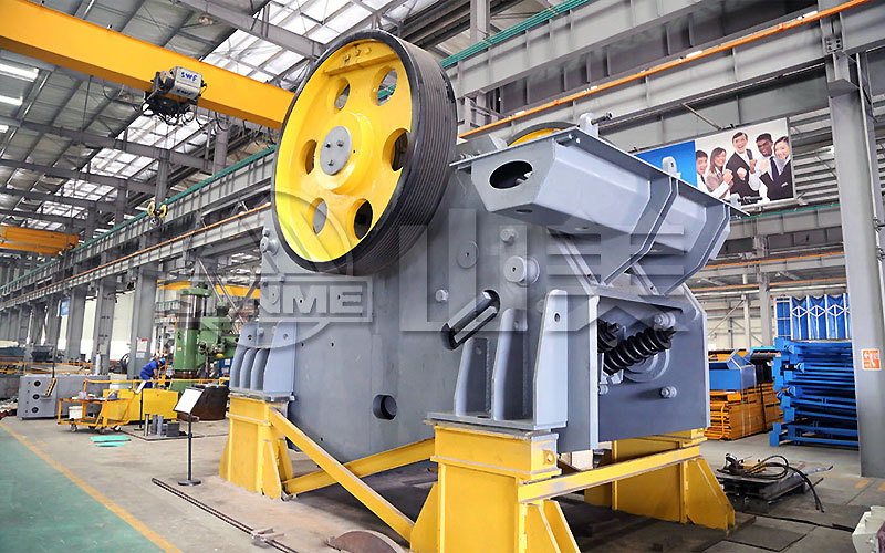 顎式破碎機(jī)怎么樣？顎式破碎機(jī)的性能特點(diǎn)