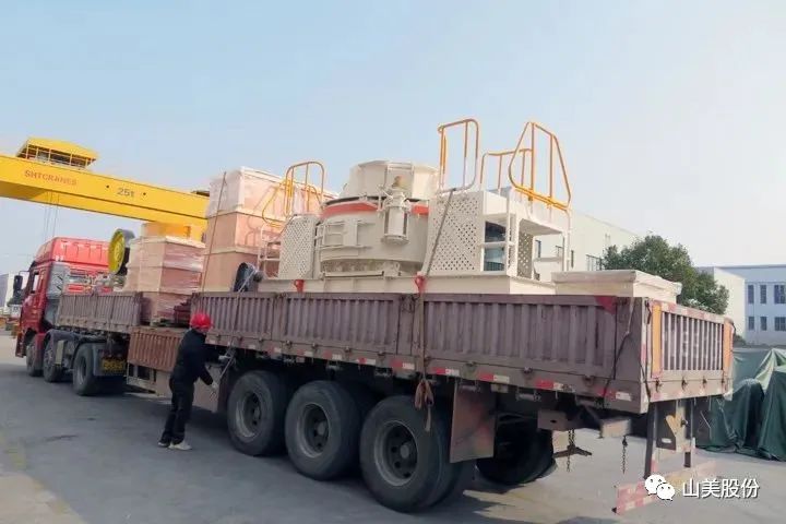 新年快樂(lè) | 回首2022，闊步2023