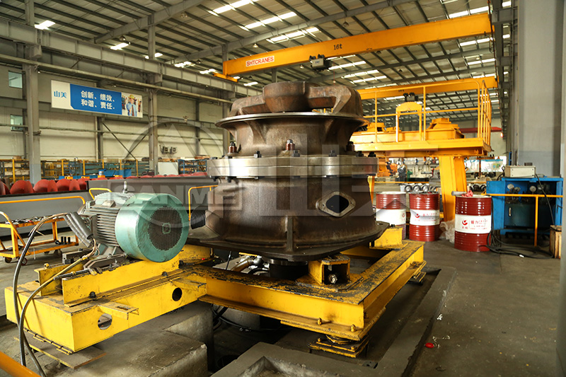 影響圓錐破碎機(jī)產(chǎn)品粒度的因素有哪些呢？