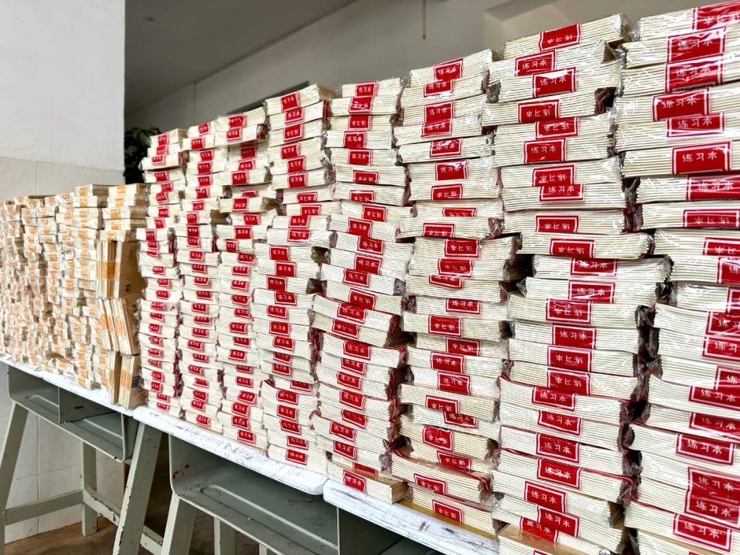 【用心呵護(hù)幼苗】楊安民董事長走進(jìn)中國砂石協(xié)會希望小學(xué) 以實(shí)際行動(dòng)踐行企業(yè)社會責(zé)任