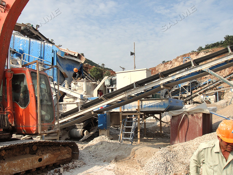 碎石生產(chǎn)線應(yīng)該選擇固定式還是移動式？