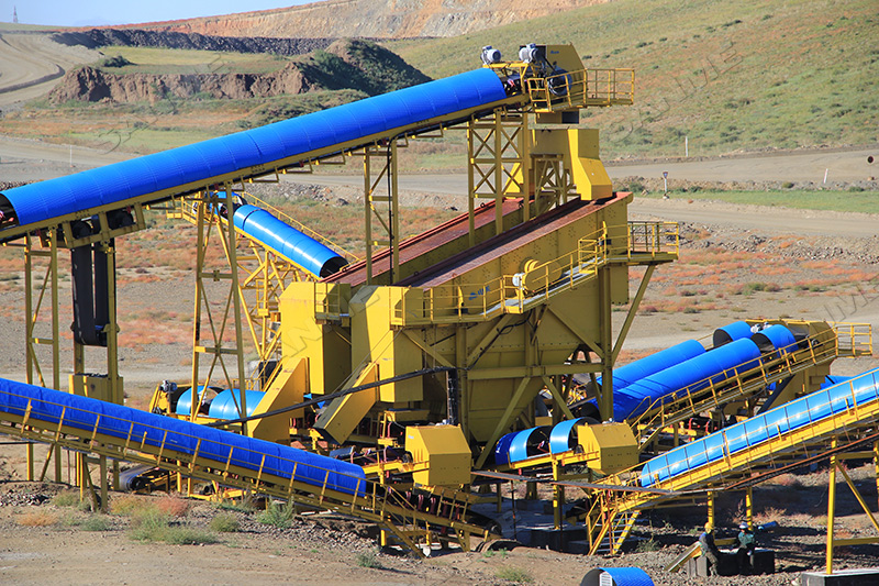機制砂生產(chǎn)線選固定式還是移動式？理性選擇提升生產(chǎn)效率